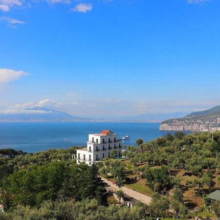 La Casetta Di Emma Sorrento Exteriör bild